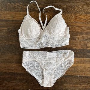 NWOT Luvlette lingerie set